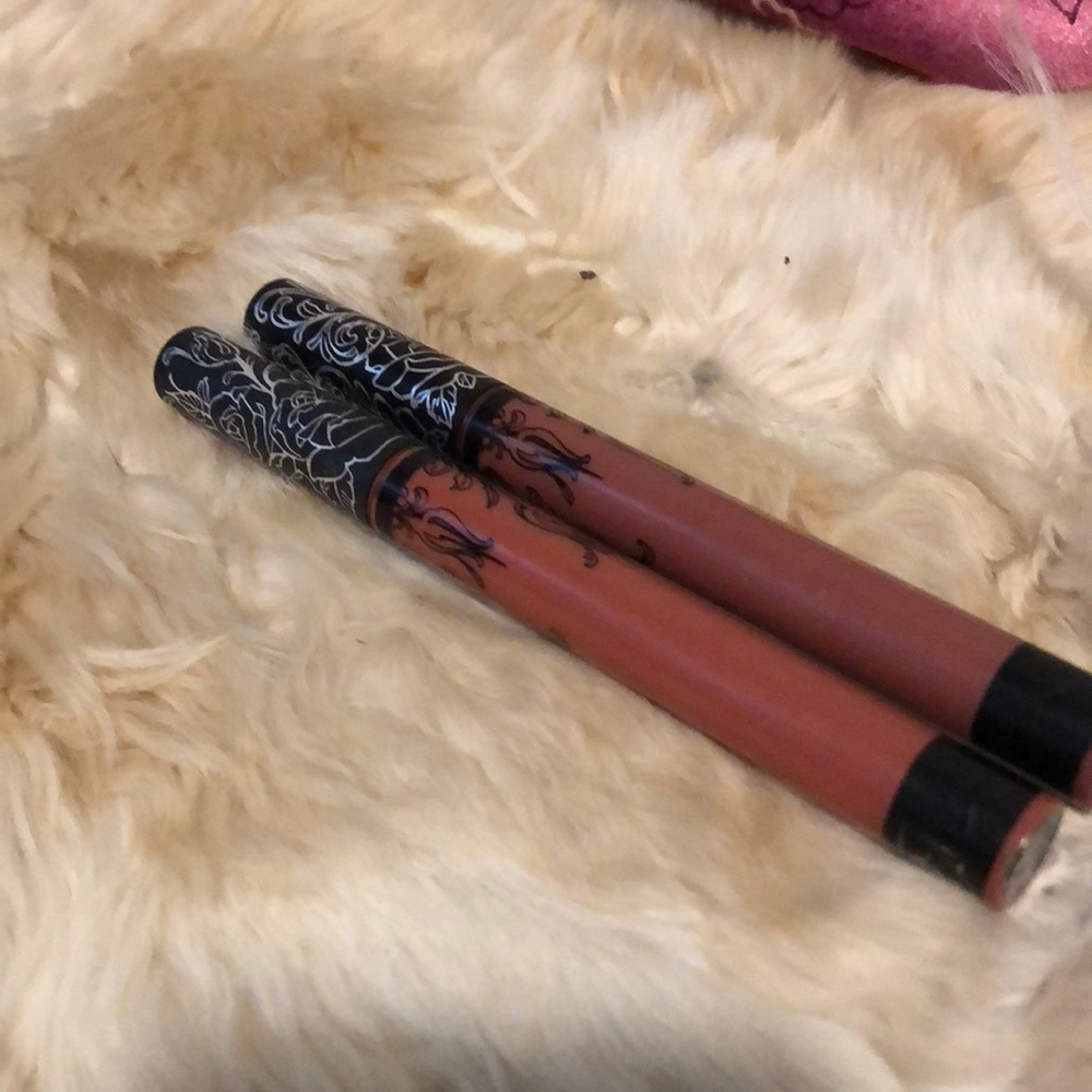 Kay von D lip stain